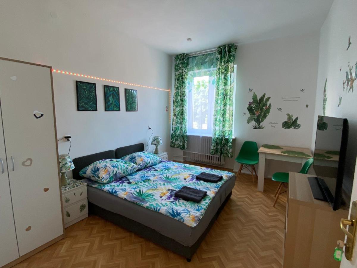 Jungle Rooms 그단스크 외부 사진