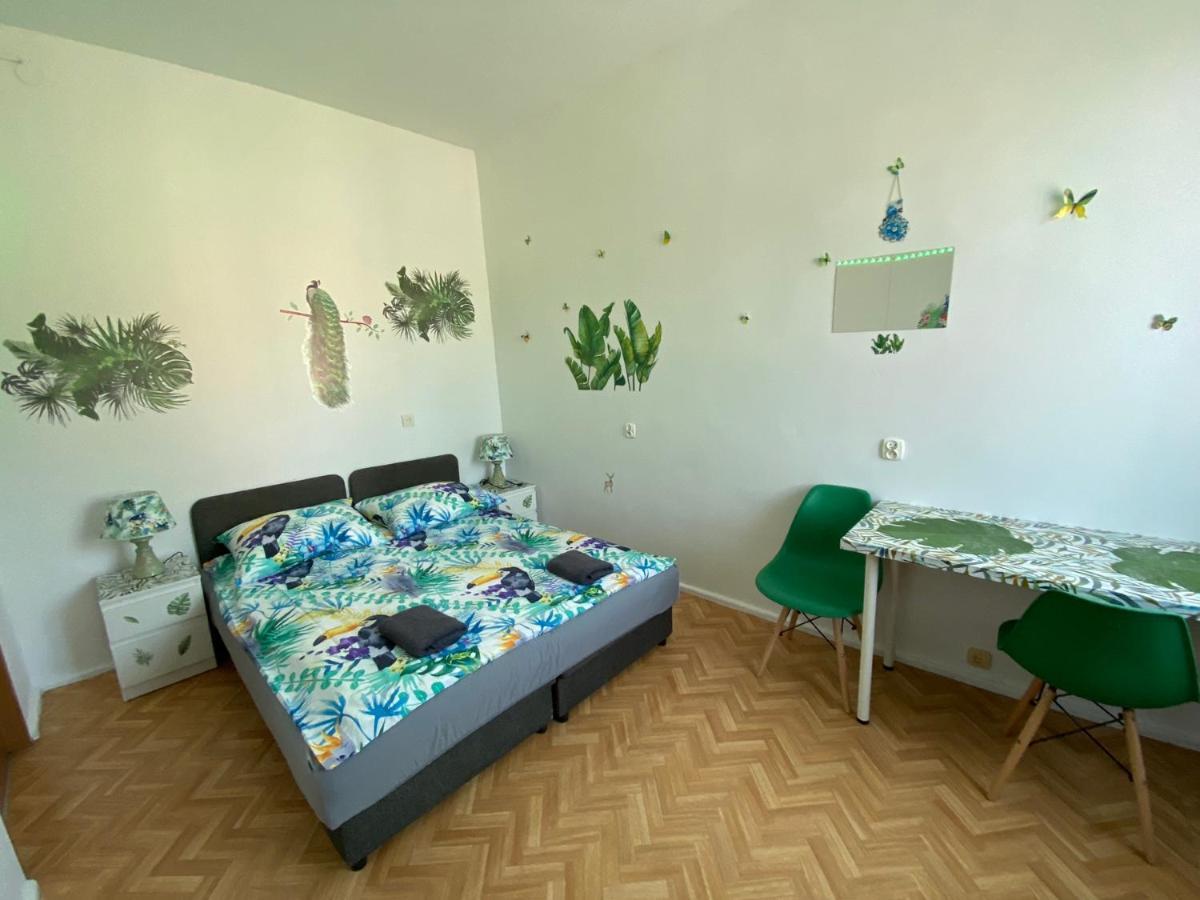Jungle Rooms 그단스크 외부 사진